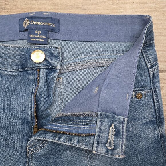 Democracy Ab Solutions Straight Crop Jeans Chunky Hem Seam Lightly Distressed 4P - Picture 5 of 8